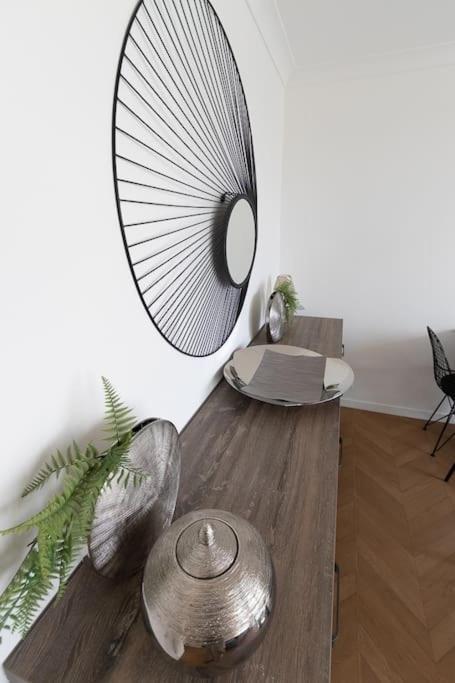 Cabana & Le Grand Appartement Lumineux Macon Exterior photo