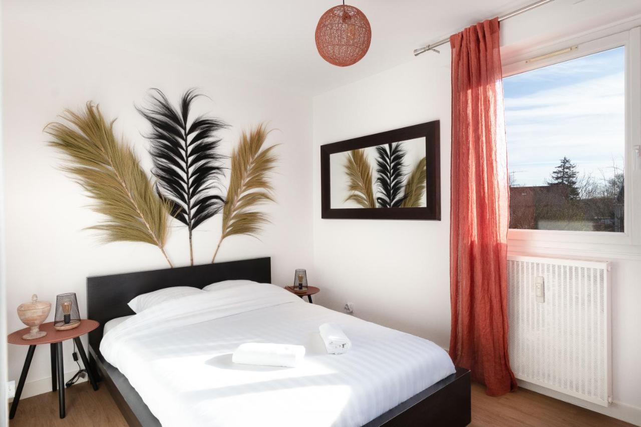 Cabana & Le Grand Appartement Lumineux Macon Exterior photo